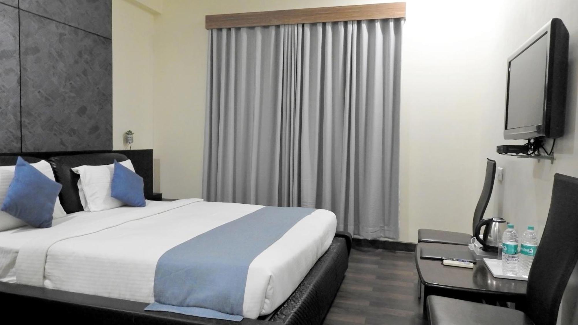 Hotel Sai Miracle