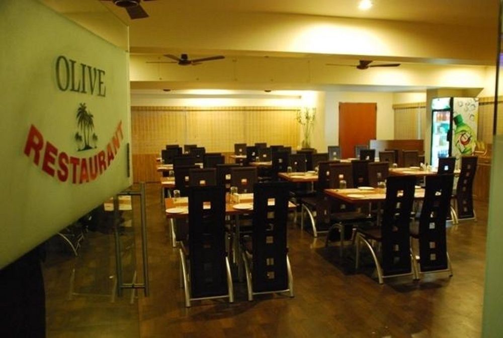 Sai Miracle Hotel 3*